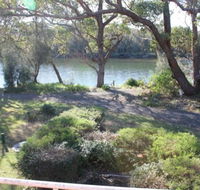 Castaway Holiday Units - Accommodation Mermaid Beach