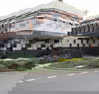Cow and Calf Hotel - Accommodation Mermaid Beach