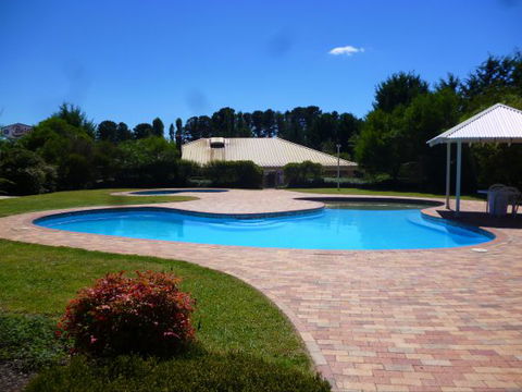 Sundown Villa's - Accommodation Mermaid Beach 1