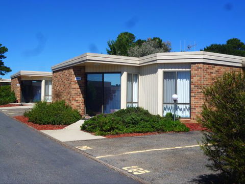 Sundown Villa's - Accommodation Mermaid Beach 6