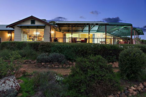 Shambhala Guesthouse - Accommodation Mermaid Beach 0
