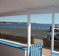 The Little White House - Accommodation Mermaid Beach