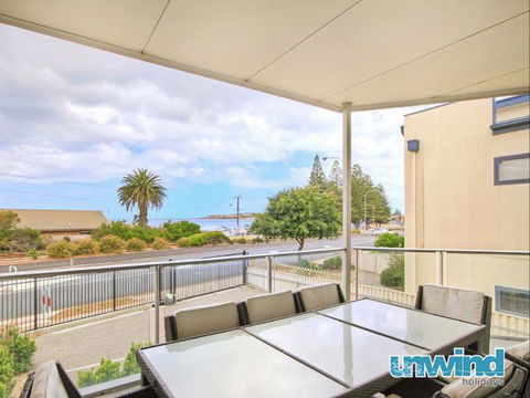 Unwind At Coast On Newell - Accommodation Mermaid Beach 8