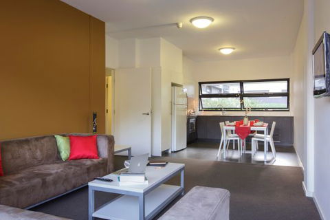 Western Sydney University Village Parramatta - Accommodation Mermaid Beach 4