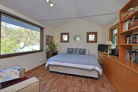 Wedge-tail Loft - Accommodation Mermaid Beach 1