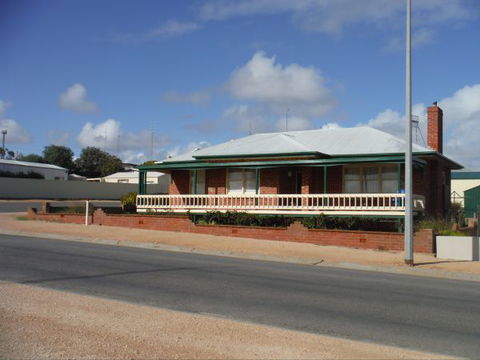 Sea Crest - Accommodation Mermaid Beach 0