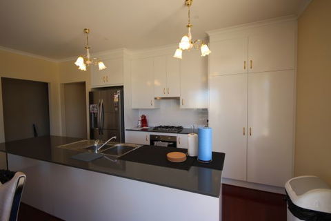 LJ Hooker Goolwa Holiday Rentals - 42 Underwood Avenue, Goolwa Beach - Accommodation Mermaid Beach 18