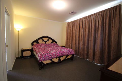 LJ Hooker Goolwa Holiday Rentals - 42 Underwood Avenue, Goolwa Beach - Accommodation Mermaid Beach 19
