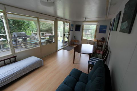 LJ Hooker Goolwa Holiday Rentals - 42 Underwood Avenue, Goolwa Beach - Accommodation Mermaid Beach 30