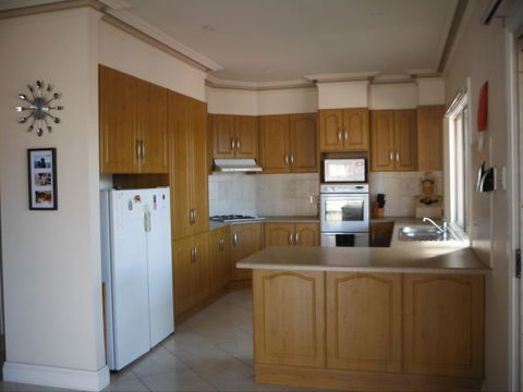 New Ladsys - Accommodation Mermaid Beach 1