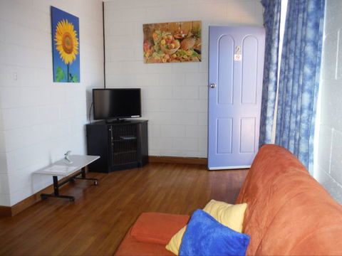 Coobowie Lodge - Accommodation Mermaid Beach 1