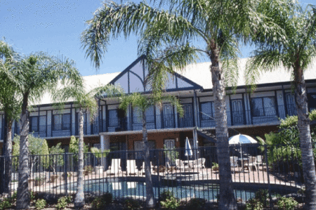 Country Comfort Adelaide Manor - Accommodation Mermaid Beach 1