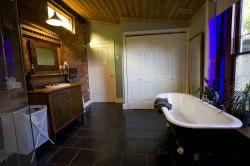 Florennes Heritage Cottage - Accommodation Mermaid Beach 4