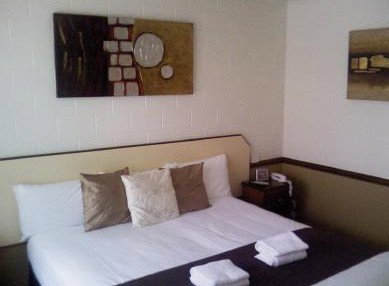 Bent Street Motor Inn - Accommodation Mermaid Beach 2