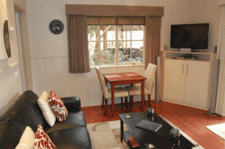 Alpine Country Cottages - Studio 3 - Accommodation Mermaid Beach 4