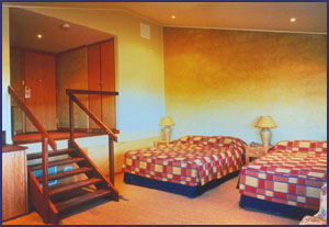 Praire Hotel - Accommodation Mermaid Beach 1