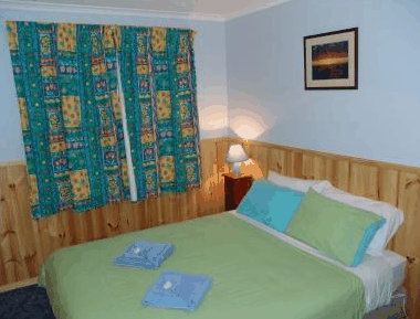 Anchor Down Cottages - Accommodation Mermaid Beach 3