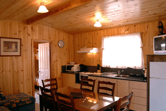 Captain James Cook Memorial Caravan Park - Accommodation Mermaid Beach