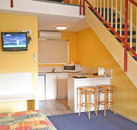 Coastal Motel - Accommodation Mermaid Beach