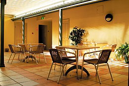 Best Western Crystal Inn - Accommodation Mermaid Beach 3