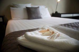 The Grand Hotel - Accommodation Mermaid Beach 1