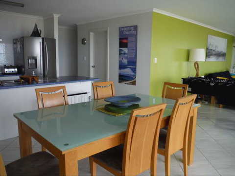 Sea Escape - Accommodation Mermaid Beach 2
