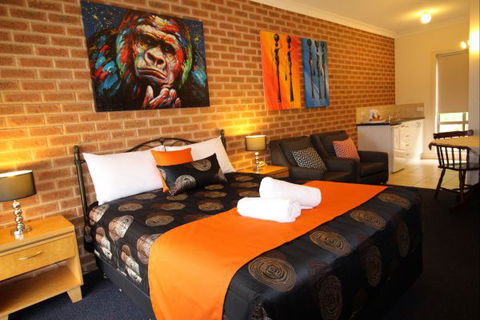 Top Of The Town Motor Inn Yackandandah - Accommodation Mermaid Beach 4