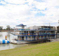 Murray River Queen Backpackers - Accommodation Mermaid Beach