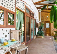 Earthship Ironbank - Accommodation Mermaid Beach