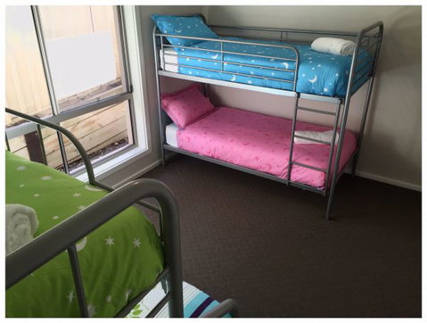 Adore 6 Villa - Accommodation Mermaid Beach 8