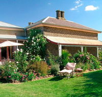 Lochinver Farm Homestead and Cottages - Accommodation Mermaid Beach