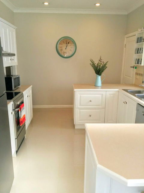 Magnolia Corner - Accommodation Mermaid Beach 4