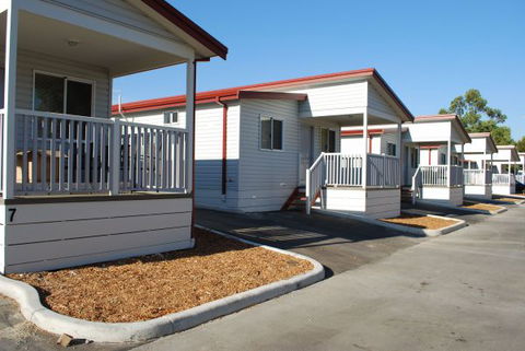 Midland Tourist Park - Accommodation Mermaid Beach 1