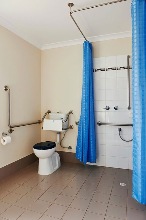 Midland Tourist Park - Accommodation Mermaid Beach 3