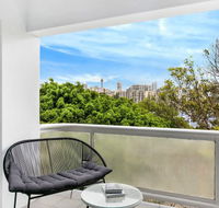 New Beach Apartment - Accommodation Mermaid Beach