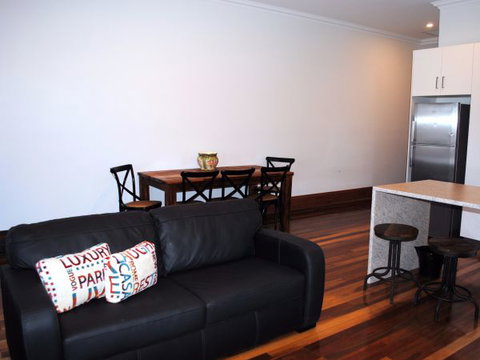 Sublime Spa Apartments On Murphy - Accommodation Mermaid Beach 4