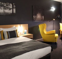 The Oriana Orange - Accommodation Mermaid Beach