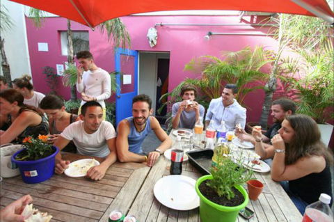 Zing! Backpackers Hostel - Accommodation Mermaid Beach 7