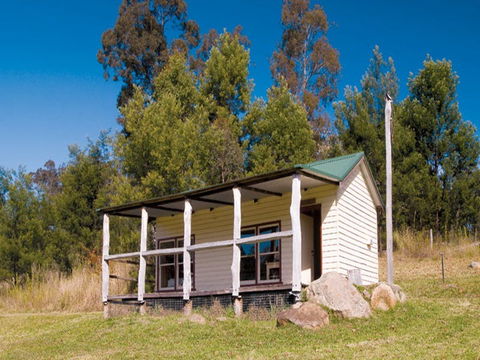 Big Yango House - Accommodation Mermaid Beach 8