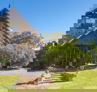 Bonn Abbey - Accommodation Mermaid Beach