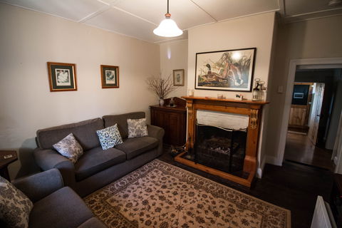 Brickendon Estate - Accommodation Mermaid Beach 6