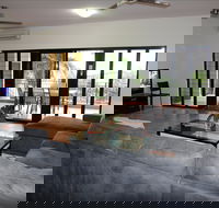 Darwin Deluxe Apartments - Accommodation Mermaid Beach