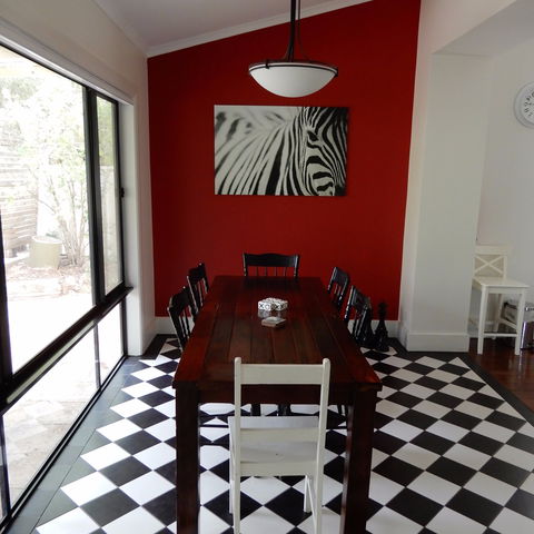 Dot's House - Accommodation Mermaid Beach 1