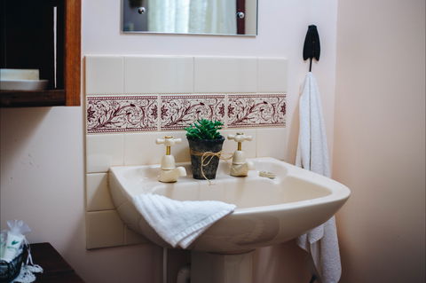 Hamilton House Bed And Breakfast - Accommodation Mermaid Beach 8