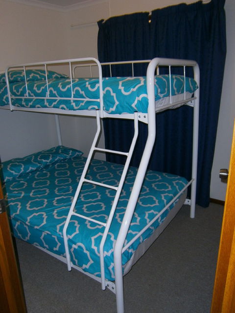 Laubelna's - Accommodation Mermaid Beach 6