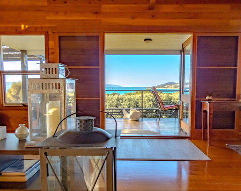 Palana Beach House - Accommodation Mermaid Beach 0