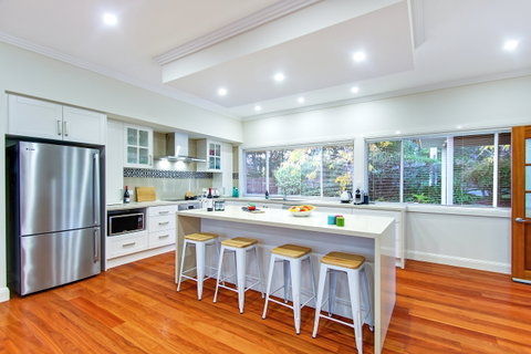 PJ's Hideaway - Accommodation Mermaid Beach 2