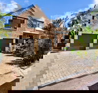 'Salt Wood' Cabin Style Retreat