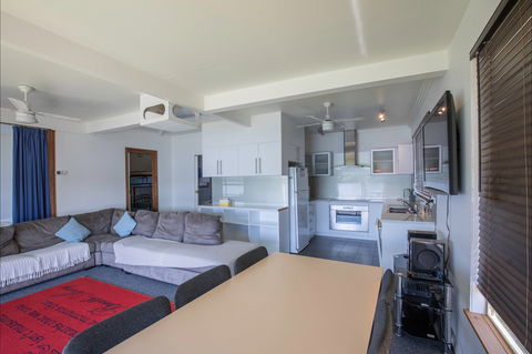 Serenity Now - Accommodation Mermaid Beach 3
