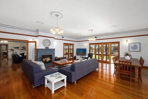 Stonegate - Accommodation Mermaid Beach 4